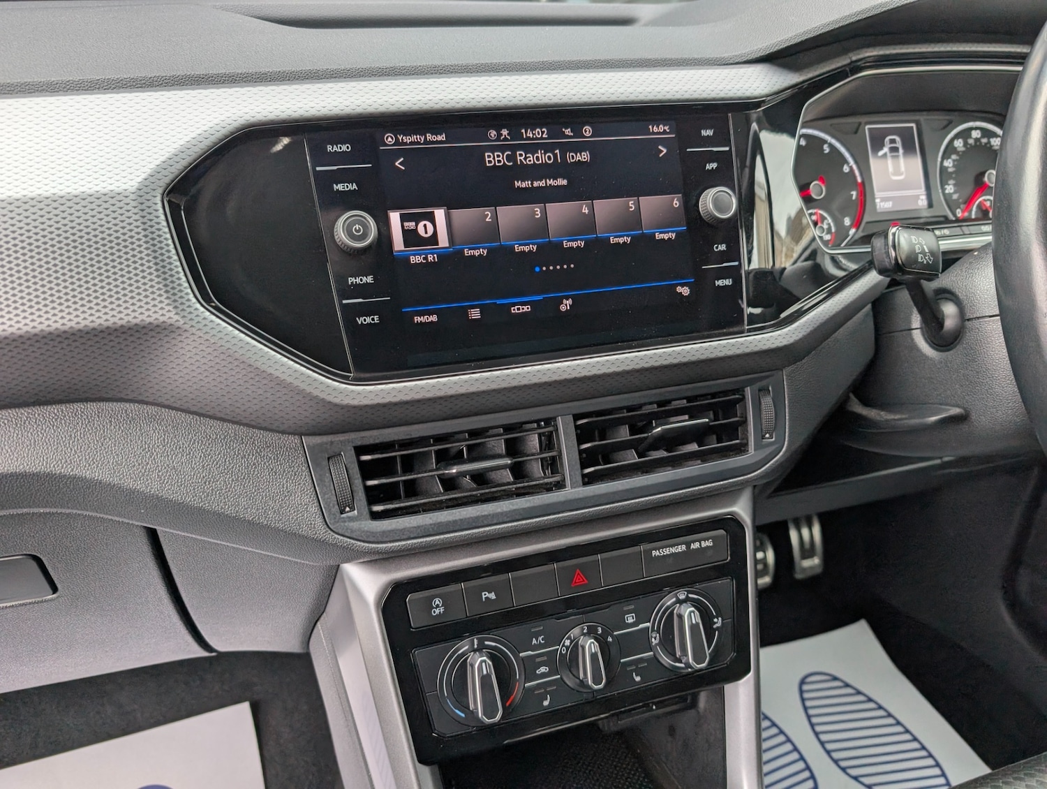 Used Volkswagen T-Cross 2022 for sale - 78223349: Photo 13