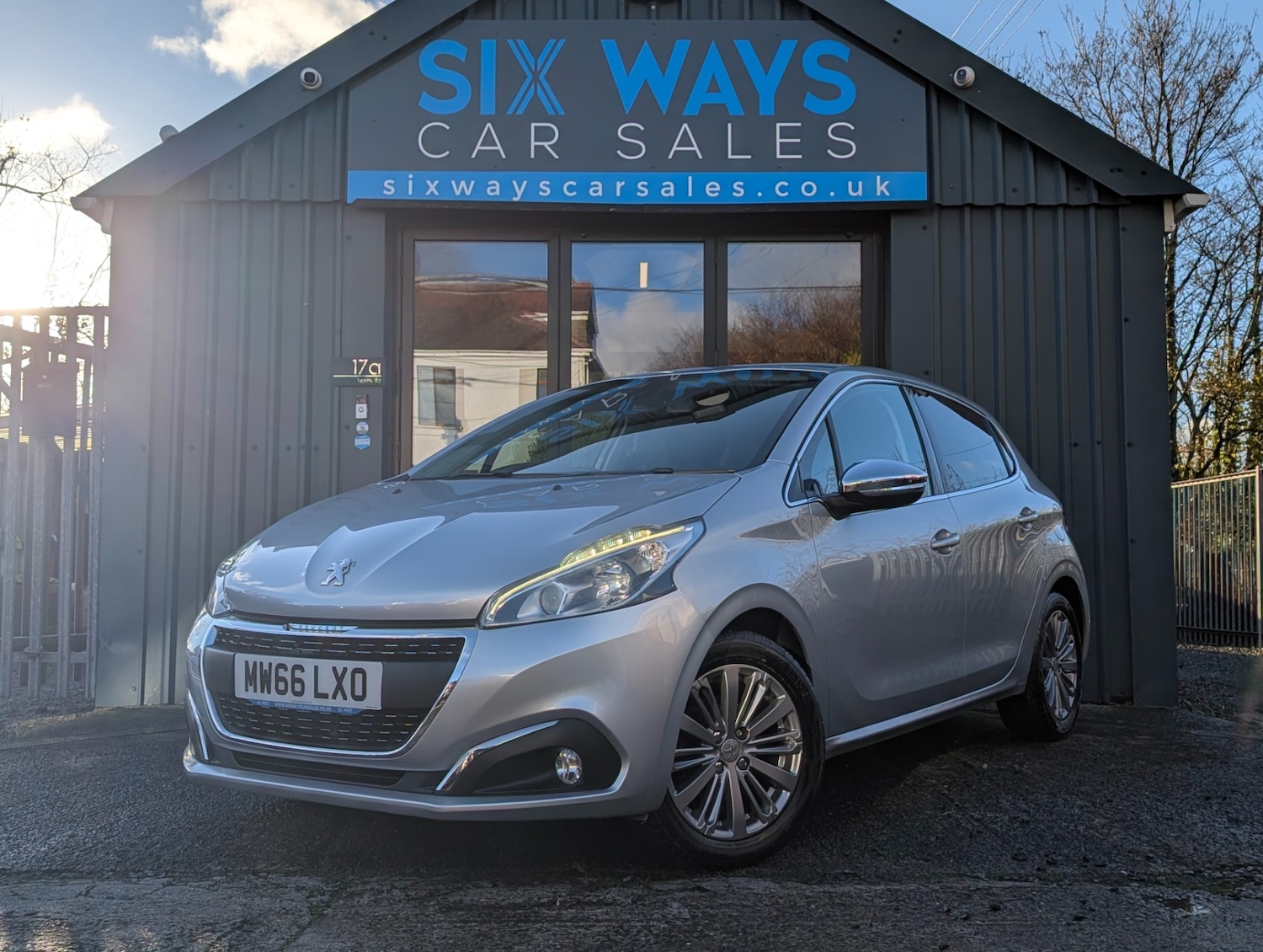 Used Peugeot 208 2016 for sale - 77365406: Photo 6