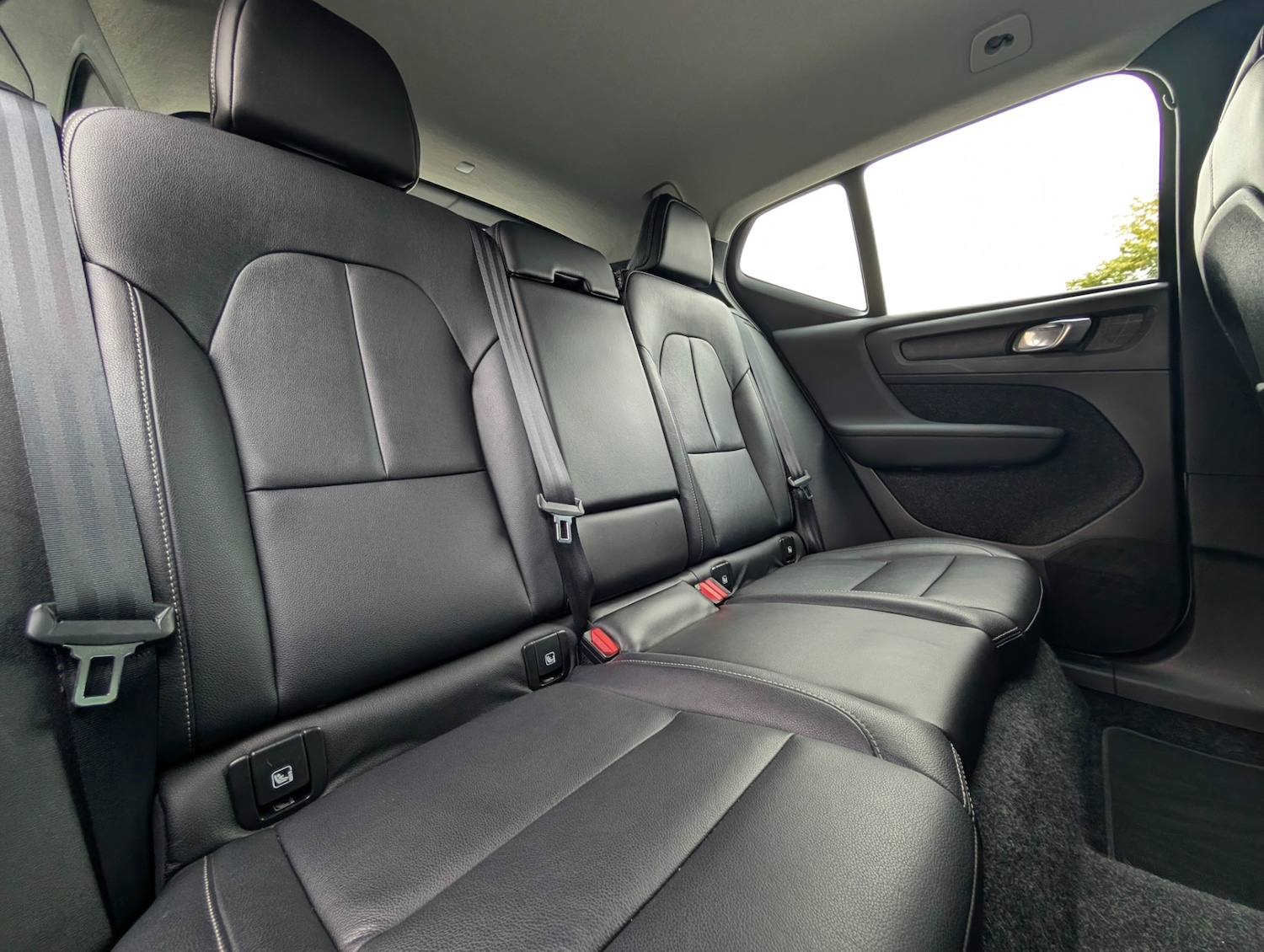 Used Volvo XC40 2018 for sale - 76207369: Photo 17