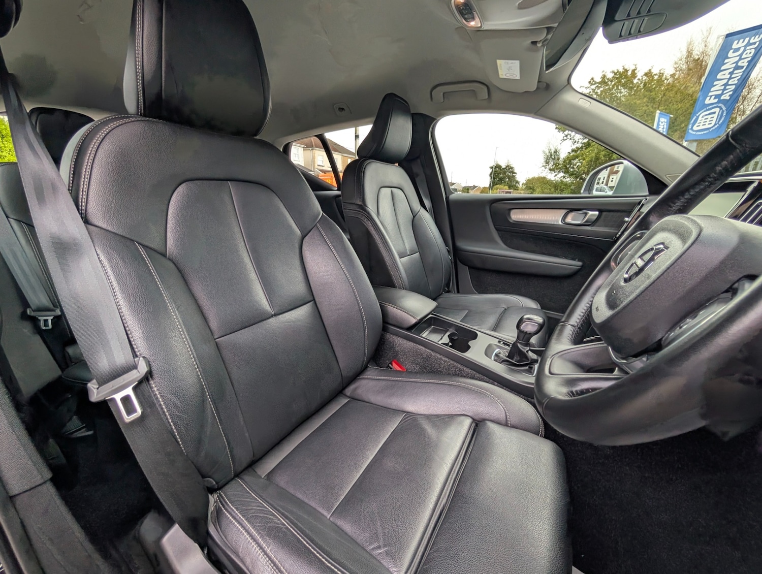 Used Volvo XC40 2018 for sale - 76207369: Photo 18
