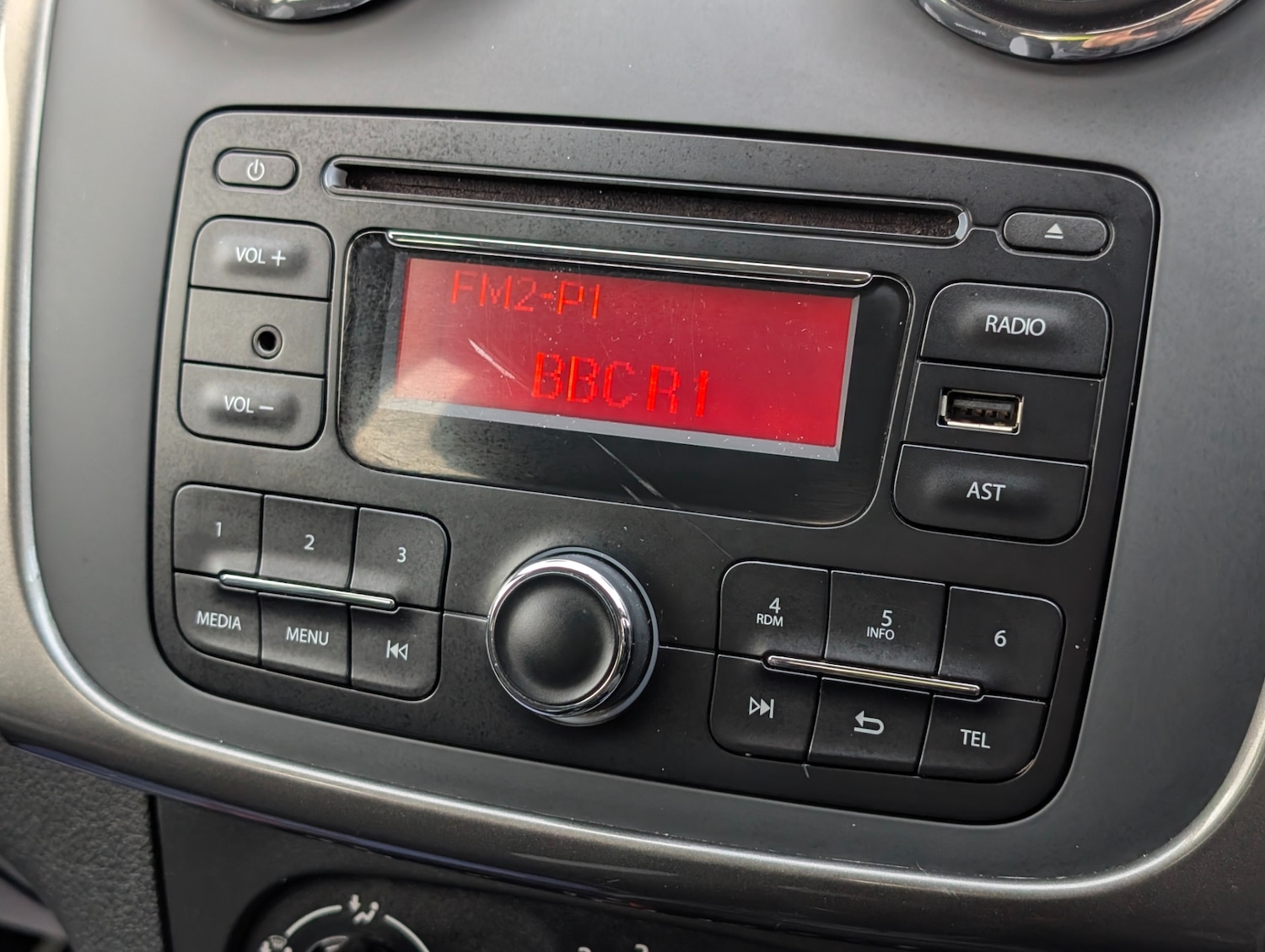 Used Dacia Sandero Stepway 2015 for sale - 76534172: Photo 17