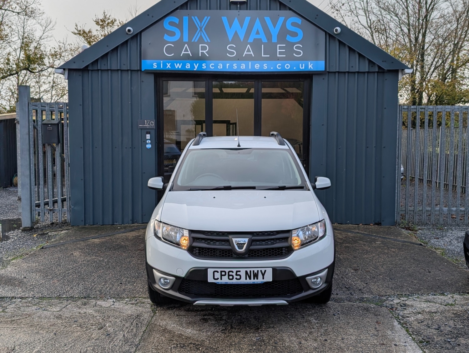 Used Dacia Sandero Stepway 2015 for sale - 76534172: Photo 7