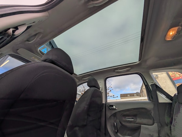 Used Citroen C3 Picasso 2015 for sale - 76319194: Photo 13