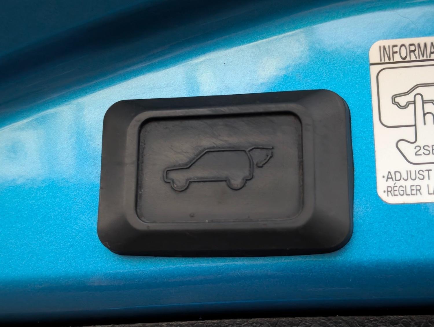 Used Toyota RAV4 2016 for sale - 76971160: Photo 15