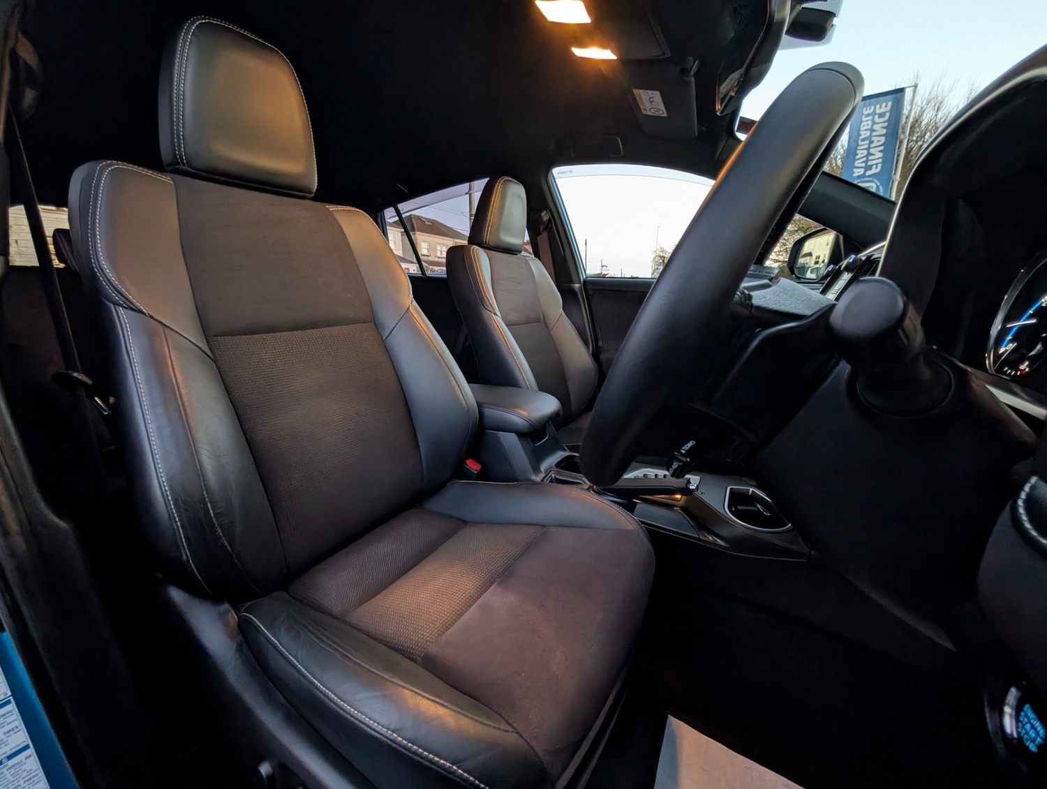 Used Toyota RAV4 2016 for sale - 76971160: Photo 20