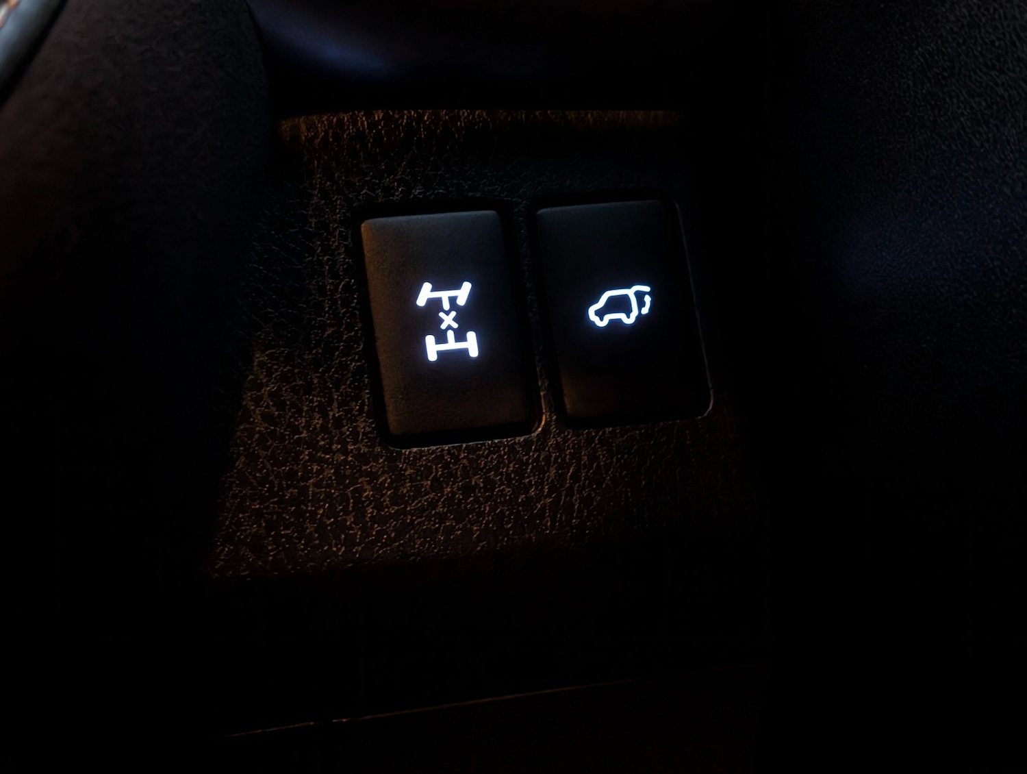 Used Toyota RAV4 2016 for sale - 76971160: Photo 25