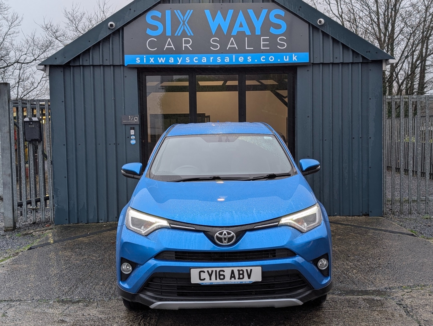 Used Toyota RAV4 2016 for sale - 76971160: Photo 7