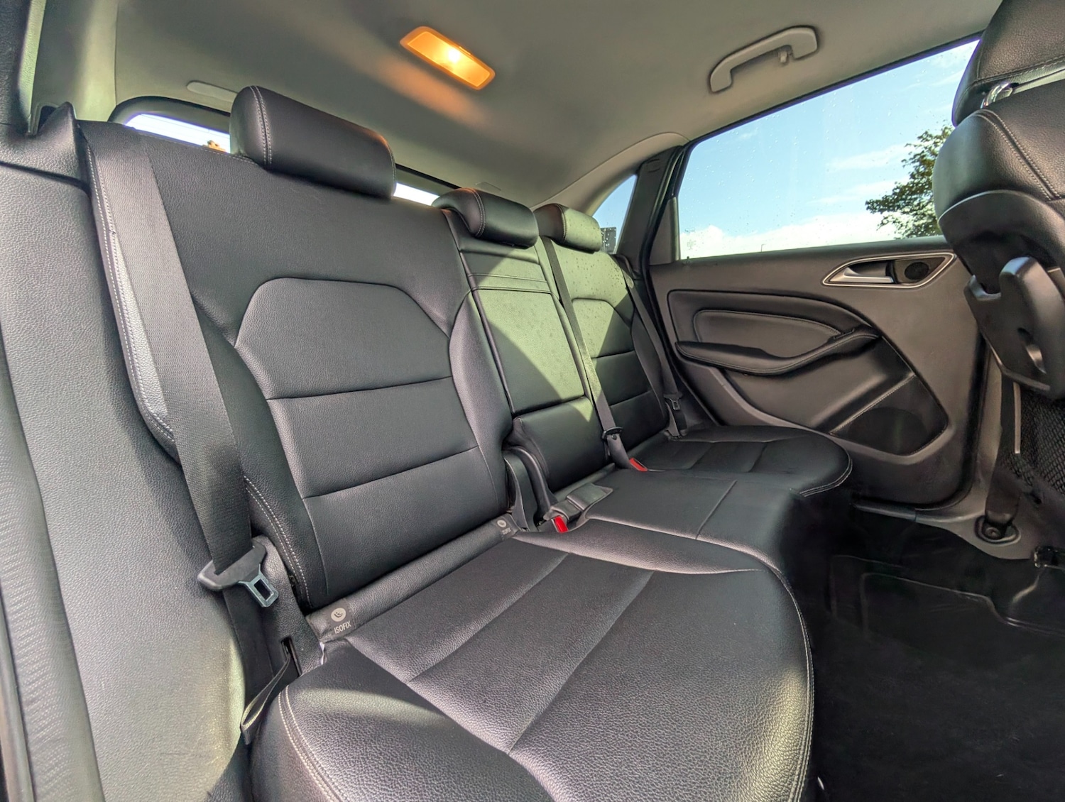 Used Mercedes-Benz B Class 2017 for sale - 76983980: Photo 17