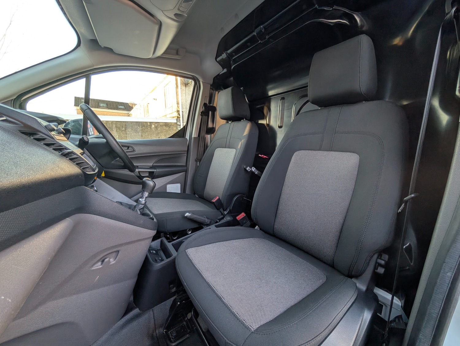 Used Ford Transit Connect 2020 for sale - 77113196: Photo 17