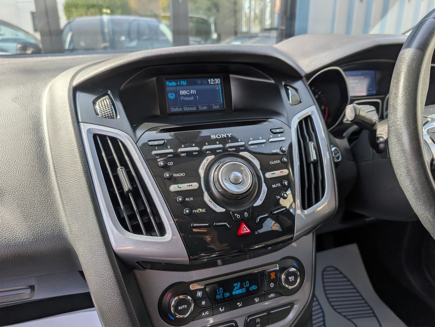 Used Ford Focus 2012 for sale - 78025832: Photo 13