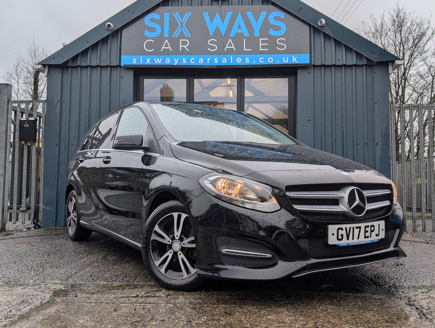 Used Mercedes-Benz B Class 2017 for sale - 77114397: Photo 3