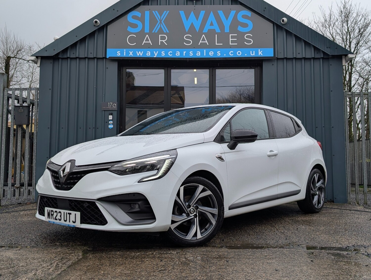 Used Renault Clio 2023 for sale - 77517152: Photo 6