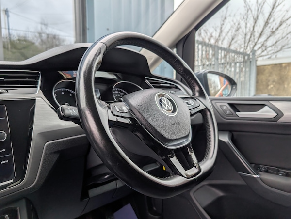 Used Volkswagen Touran 2021 for sale - 74191596: Photo 25