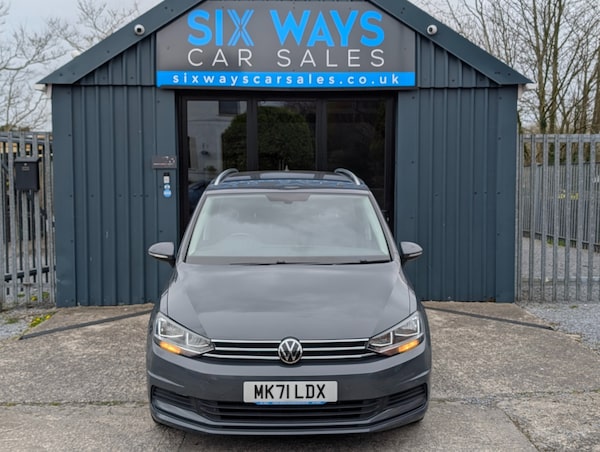Used Volkswagen Touran 2021 for sale - 74191596: Photo 7