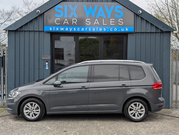 Used Volkswagen Touran 2021 for sale - 74191596: Photo 9