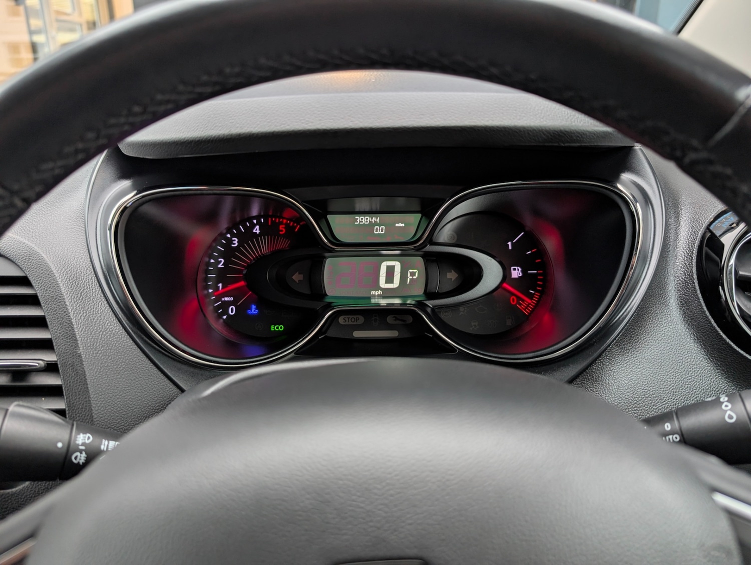 Used Renault Captur 2016 for sale - 77819118: Photo 24