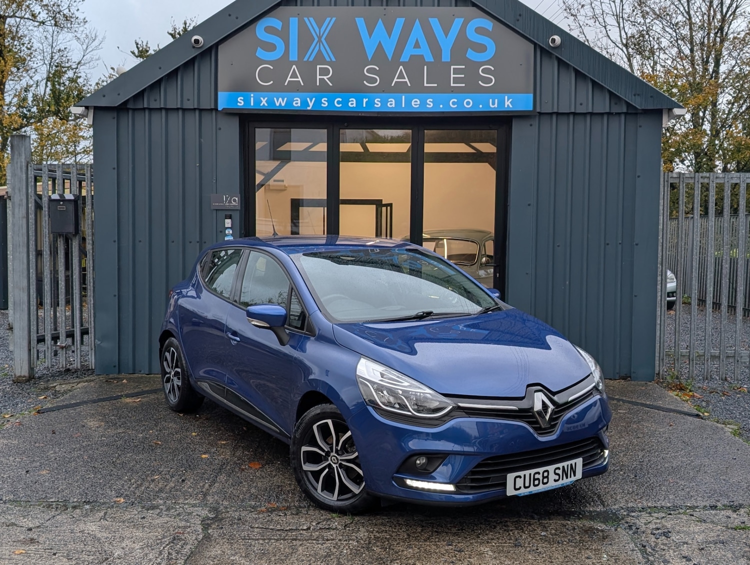 Used Renault Clio 2018 for sale - 76452616: Photo 1