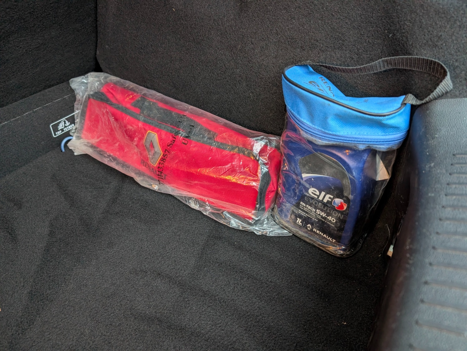 Used Renault Clio 2018 for sale - 76452616: Photo 11