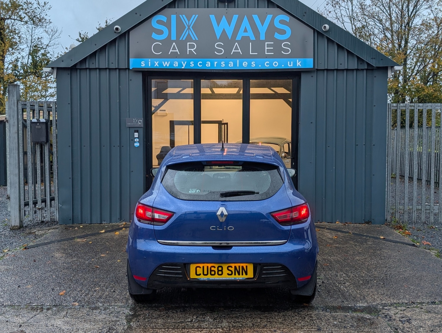 Used Renault Clio 2018 for sale - 76452616: Photo 8