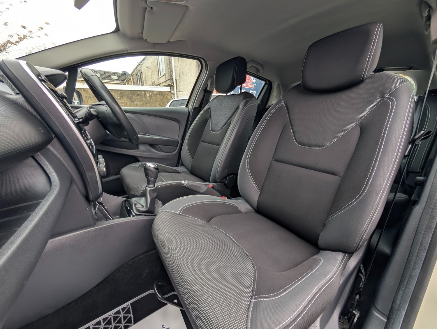 Used Renault Clio 2017 for sale - 78223330: Photo 12