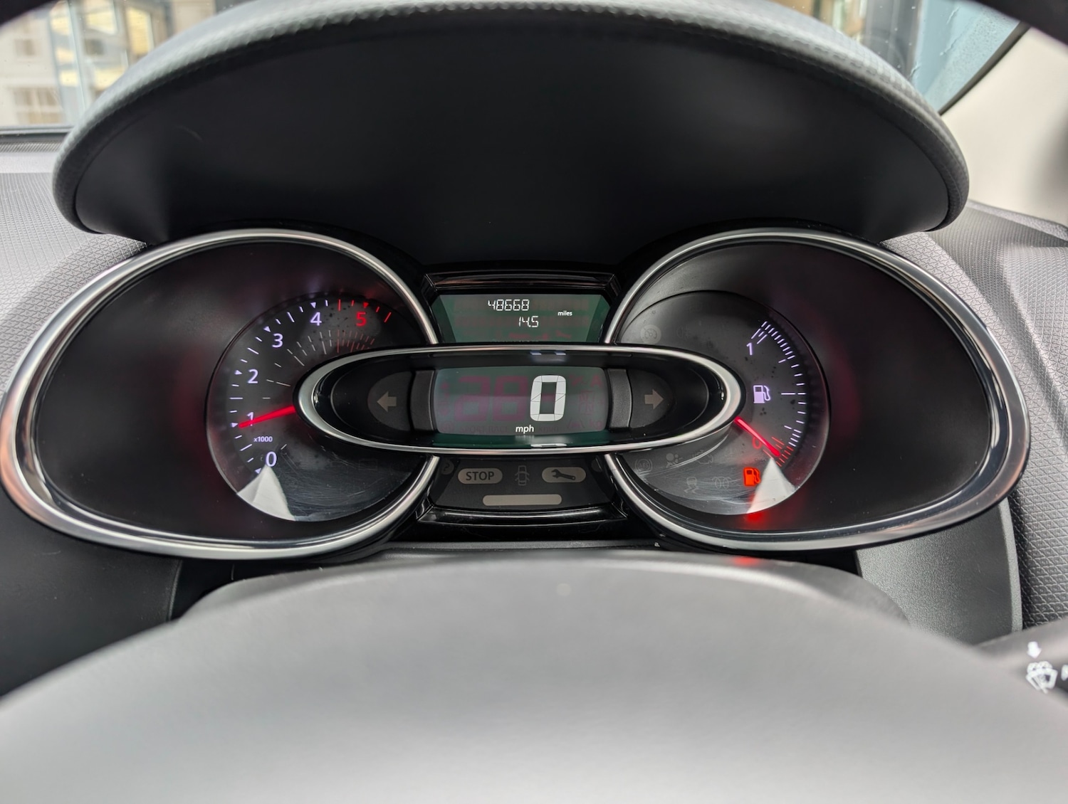 Used Renault Clio 2017 for sale - 78223330: Photo 24