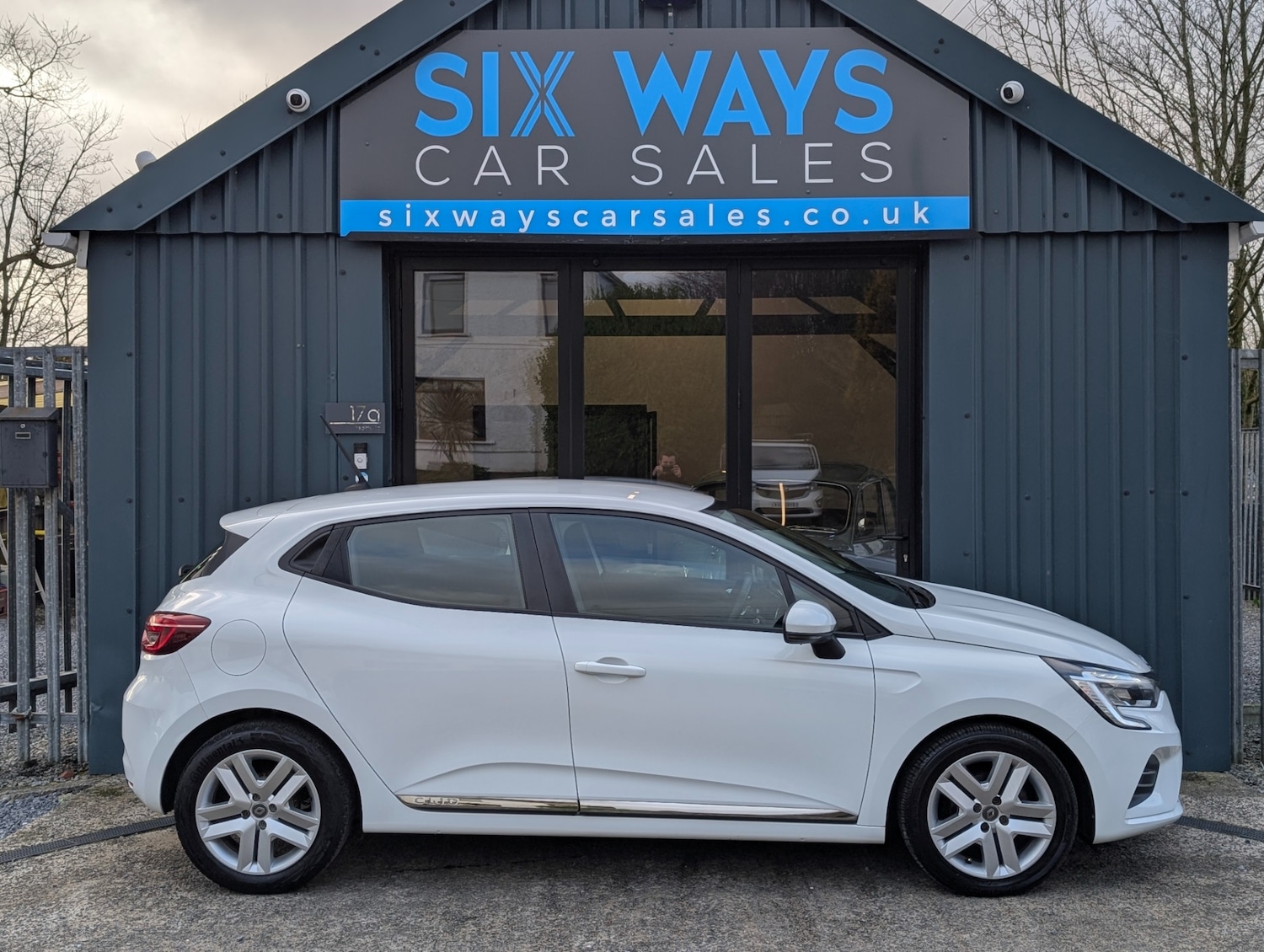 Used Renault Clio 2021 for sale - 77628852: Photo 8