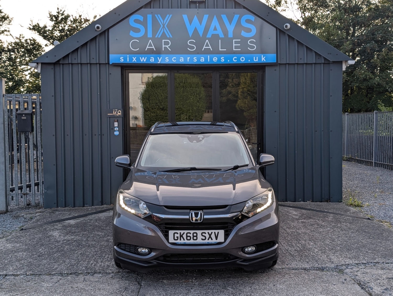 Used Honda HR-V 2018 for sale - 76126258: Photo 7