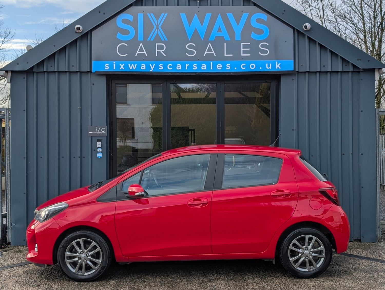 Used Toyota Yaris 2015 for sale - 77296869: Photo 10