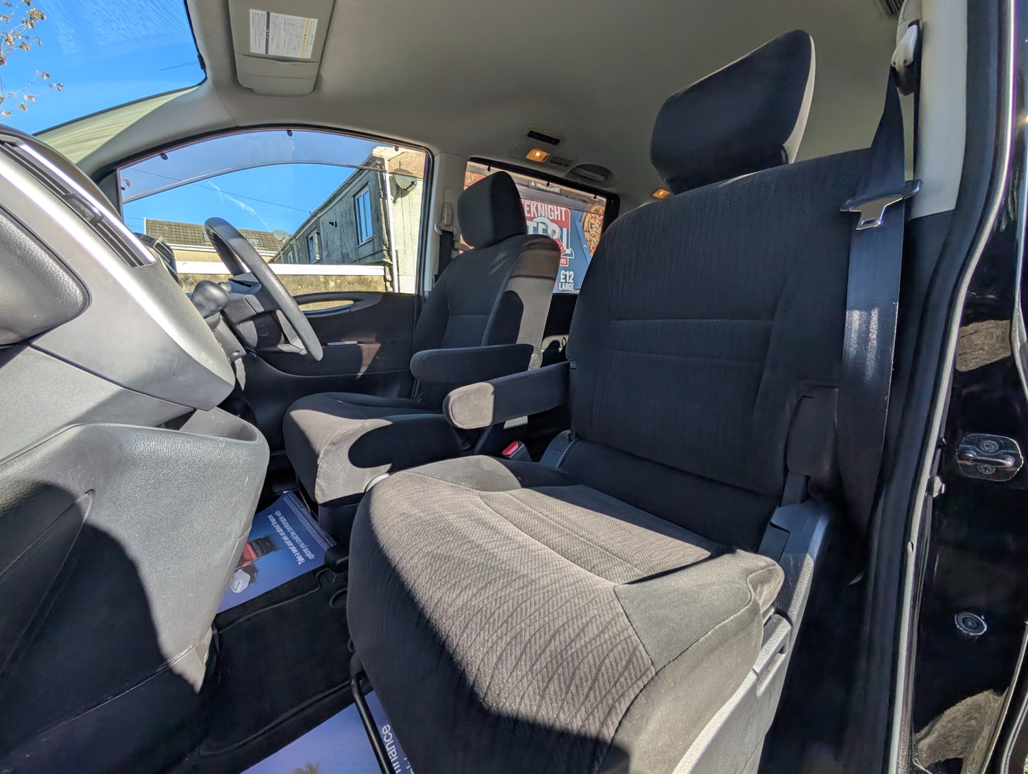 Used Nissan Serena 2024 for sale - 76064287: Photo 11