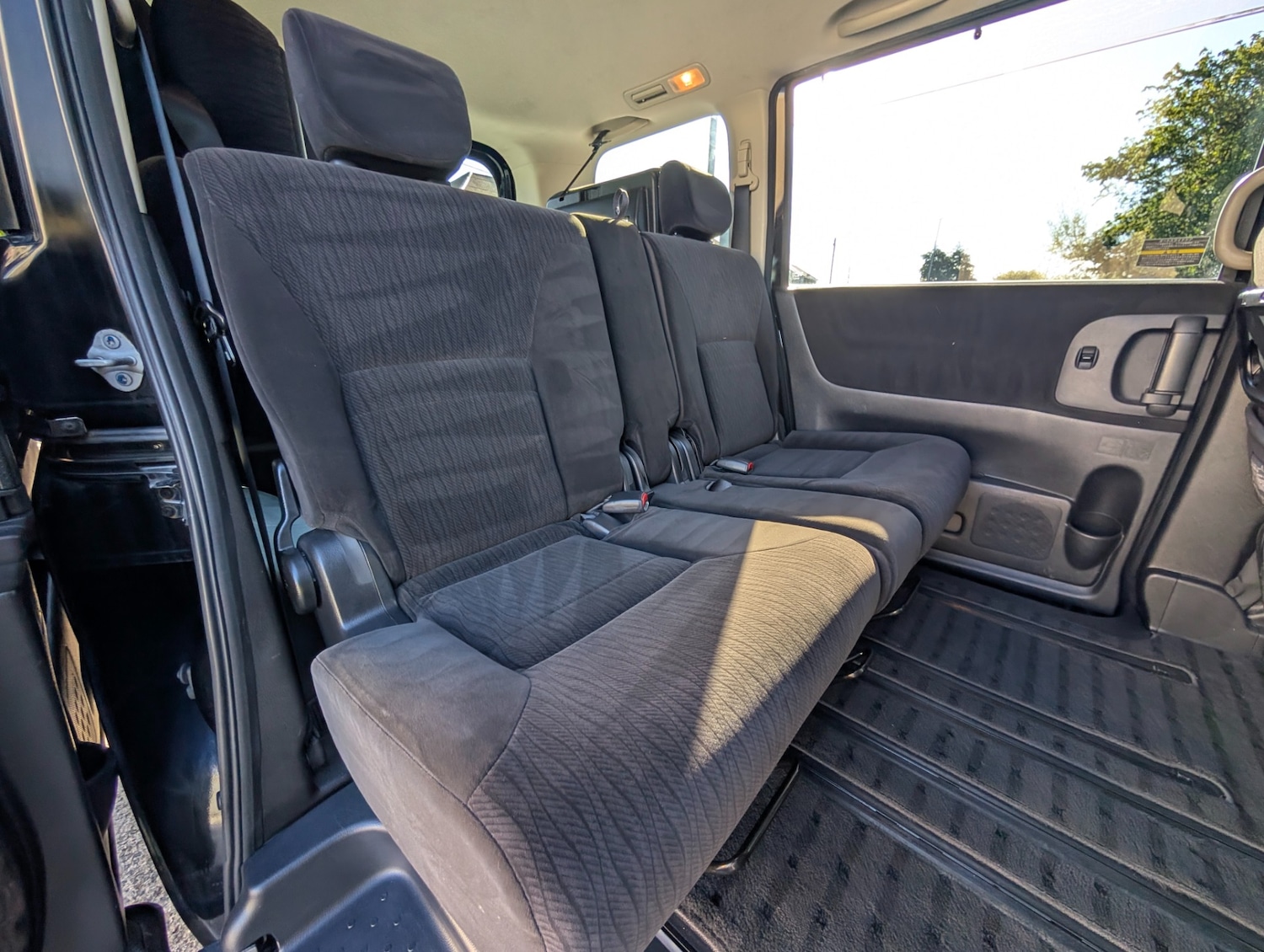 Used Nissan Serena 2024 for sale - 76064287: Photo 19