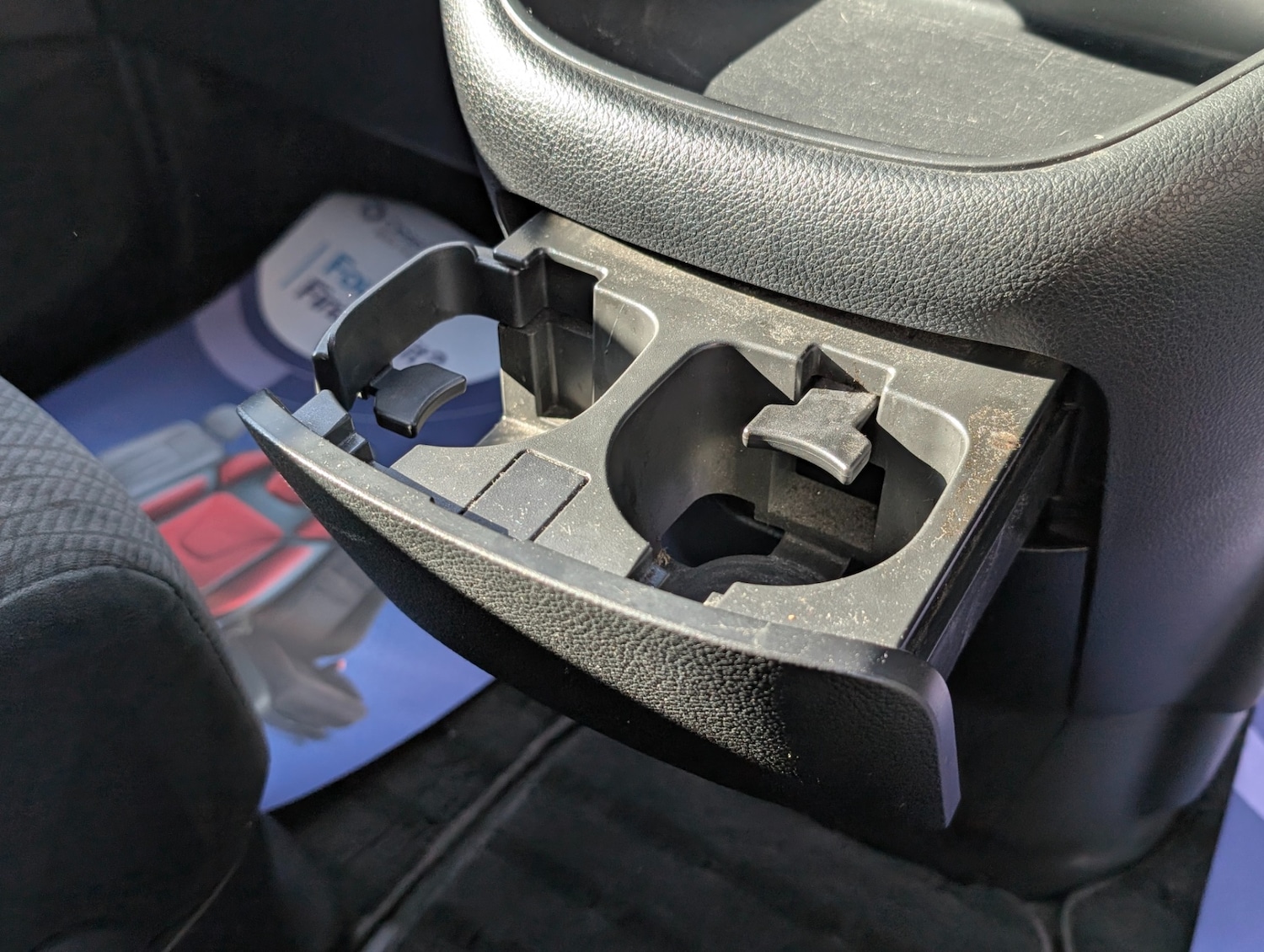 Used Nissan Serena 2024 for sale - 76064287: Photo 27