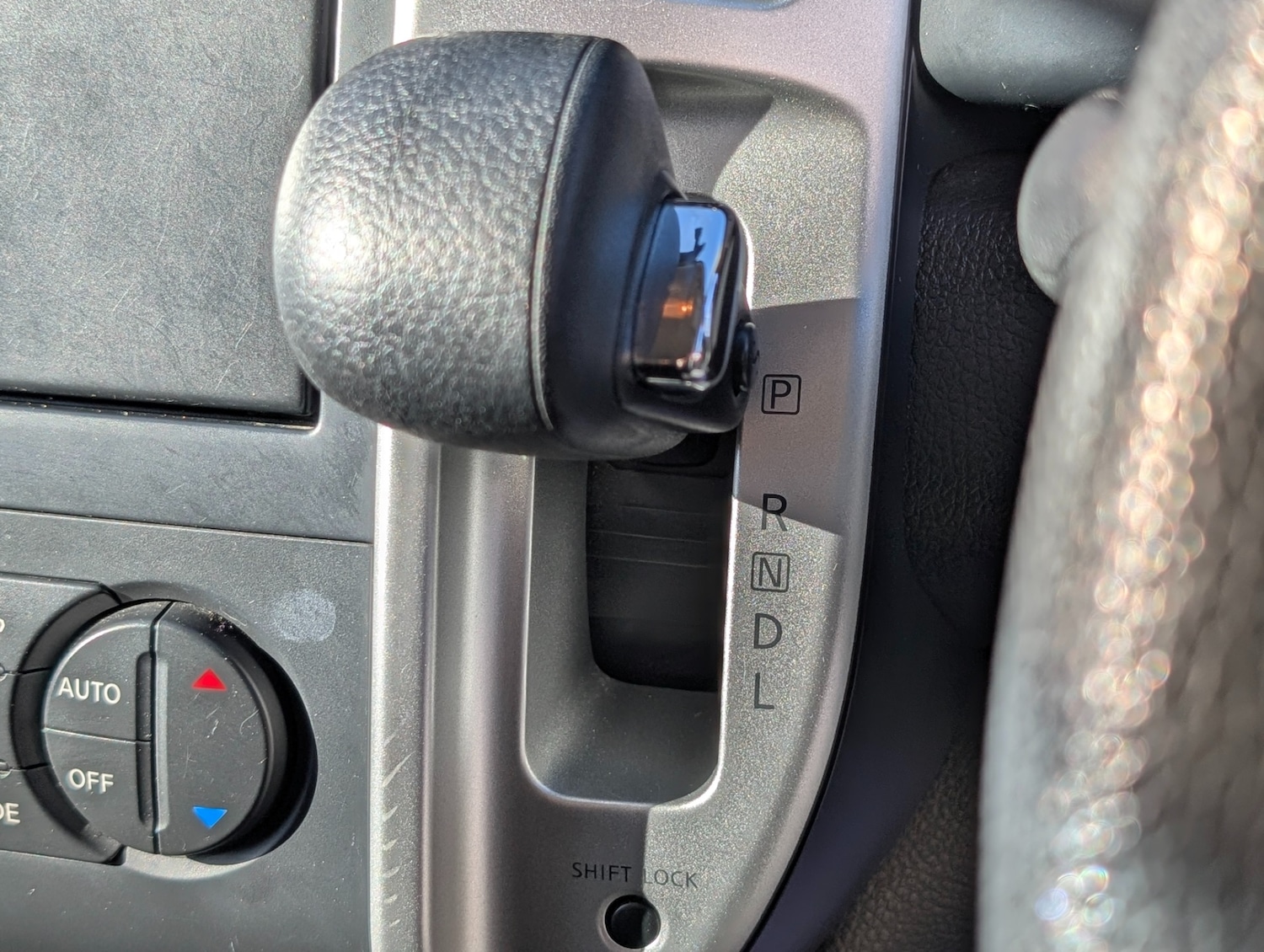 Used Nissan Serena 2024 for sale - 76064287: Photo 28