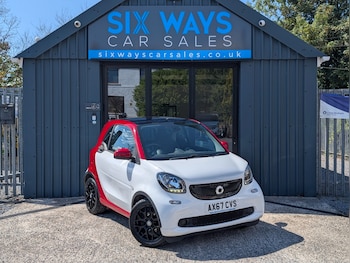 Used smart fortwo 2018 for sale - 79548684: Photo