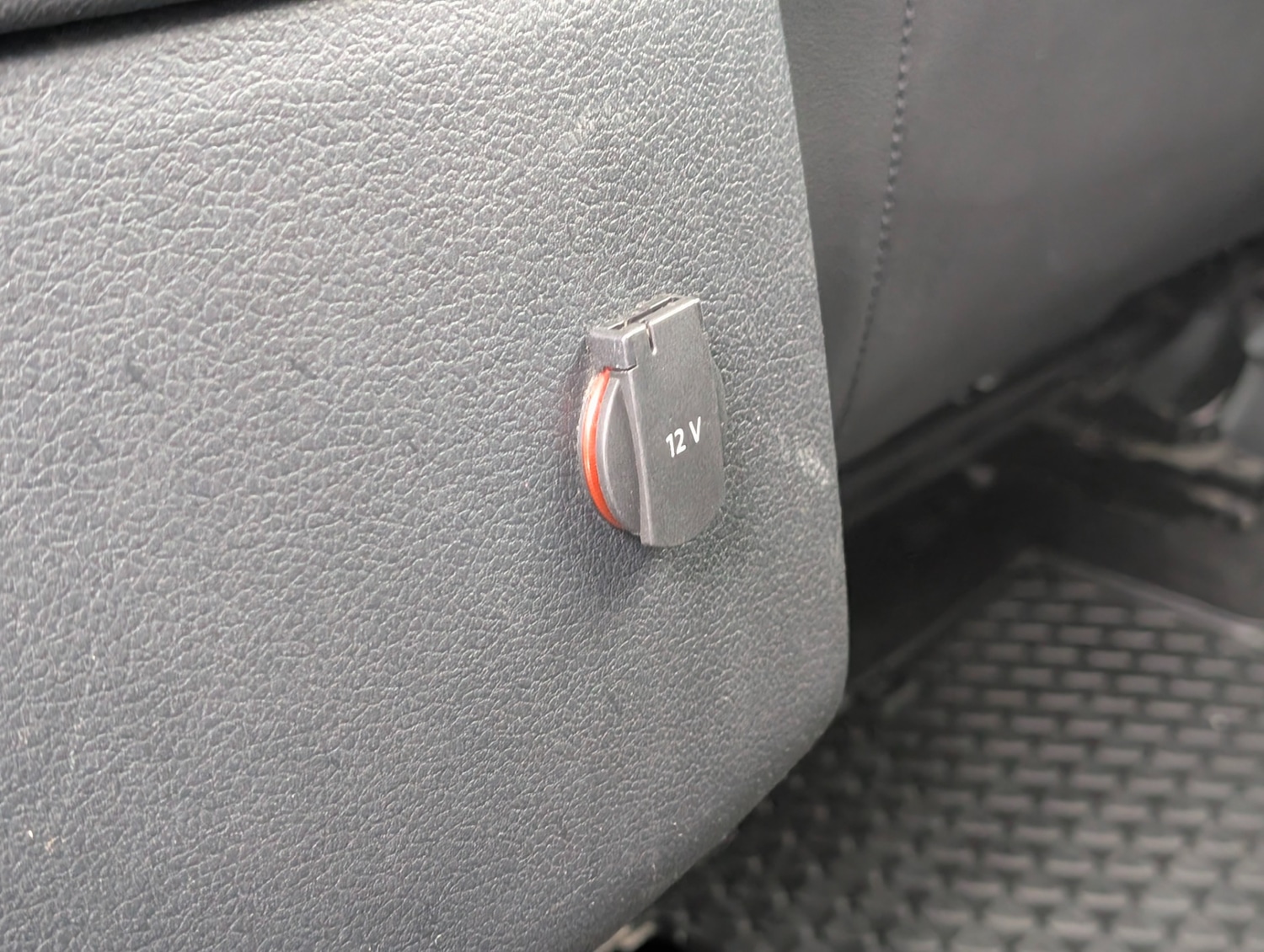 Used Volkswagen Amarok 2017 for sale - 77296882: Photo 16