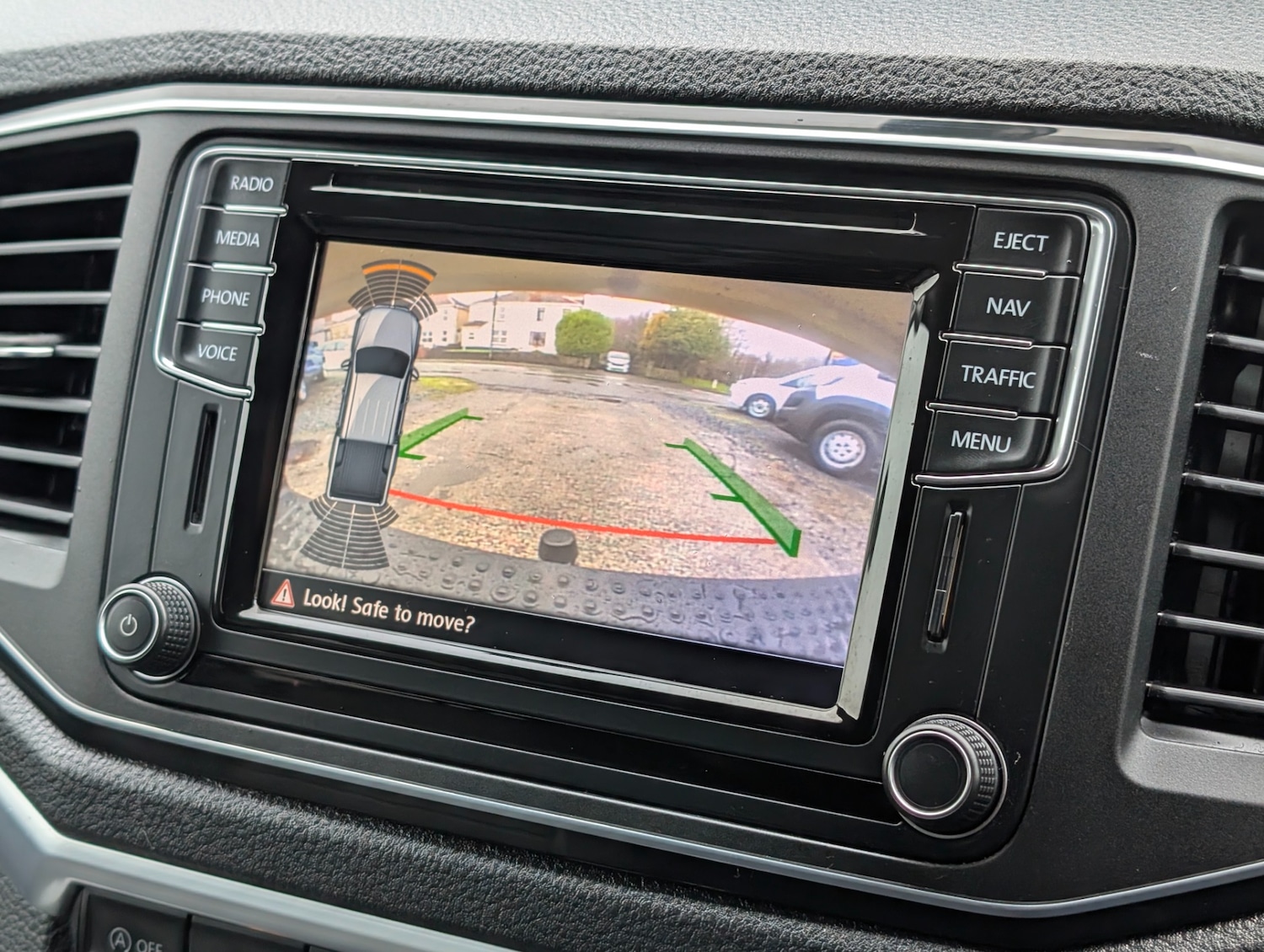 Used Volkswagen Amarok 2017 for sale - 77296882: Photo 23