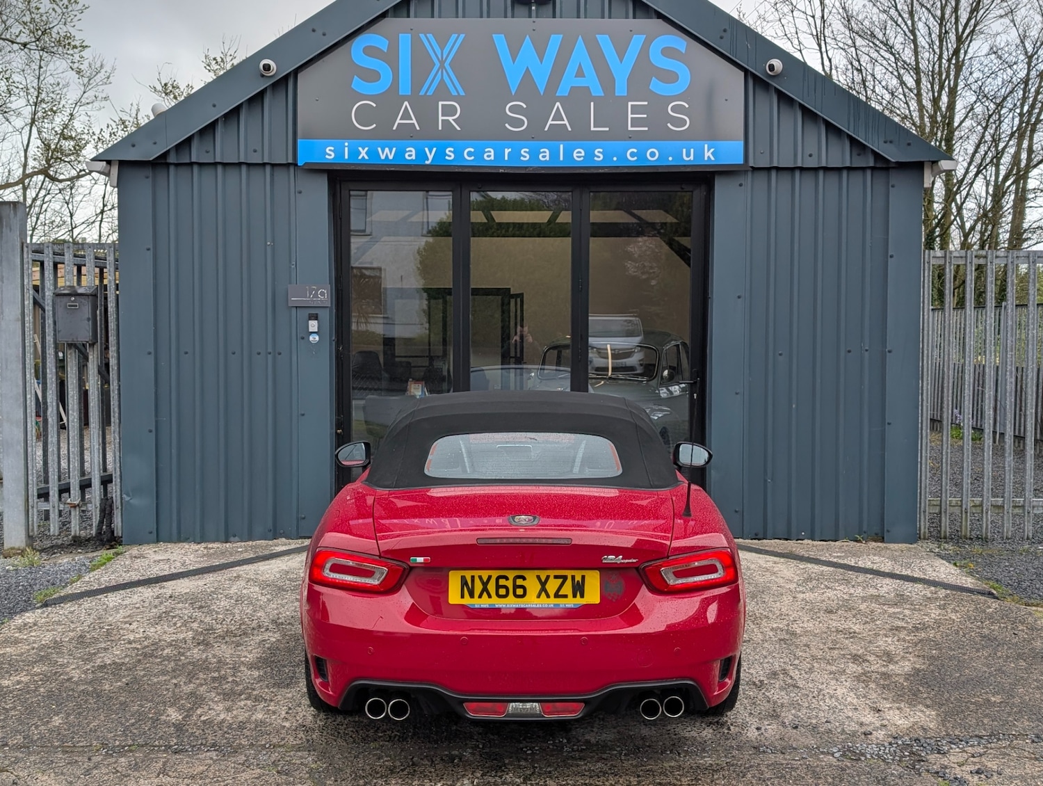 Used Abarth 124 Spider 2016 for sale - 78223024: Photo 11