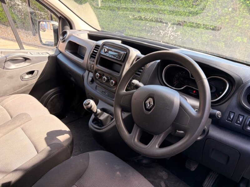 Used Renault Trafic for sale - 78162639: Photo 25