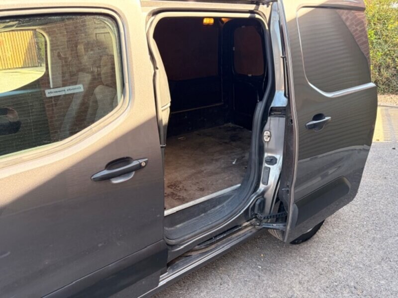 Used Peugeot Partner for sale - 78162637: Photo 21