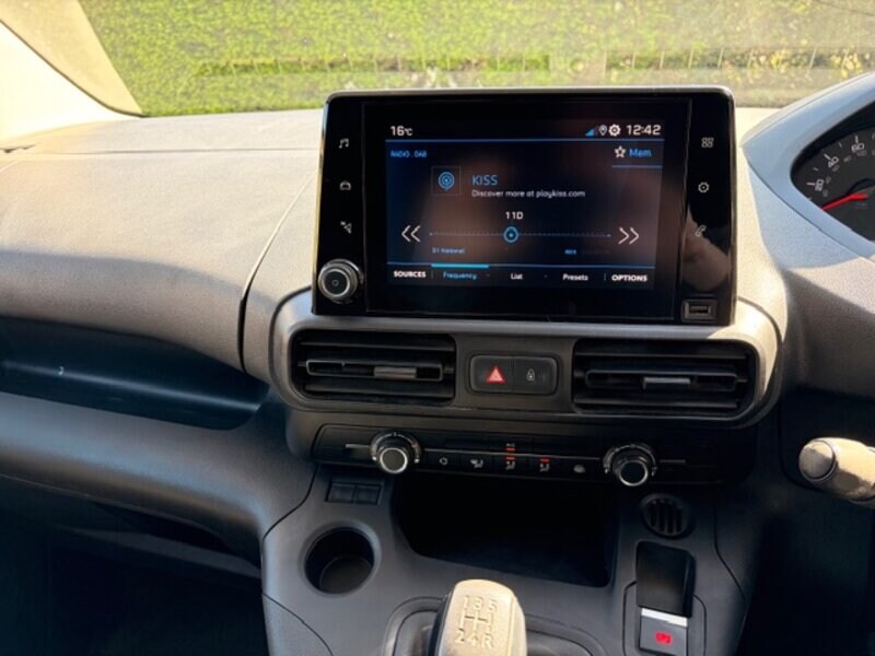 Used Peugeot Partner for sale - 78162637: Photo 25