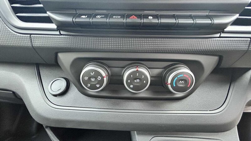 Used Renault Trafic 2025 for sale - 78198196: Photo 8