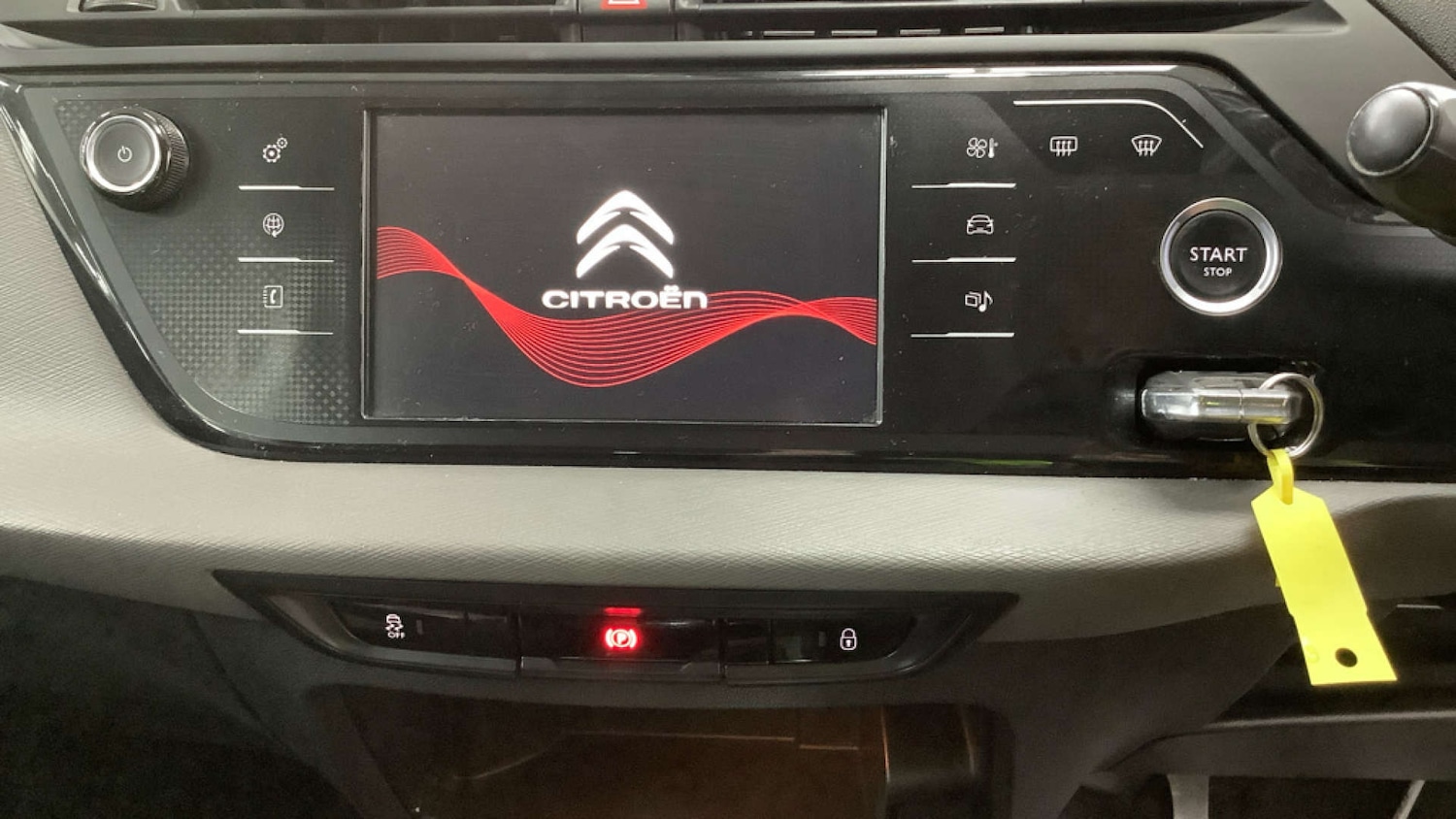 Used Citroen C4 Grand Picasso 2015 for sale - 76711676: Photo 12