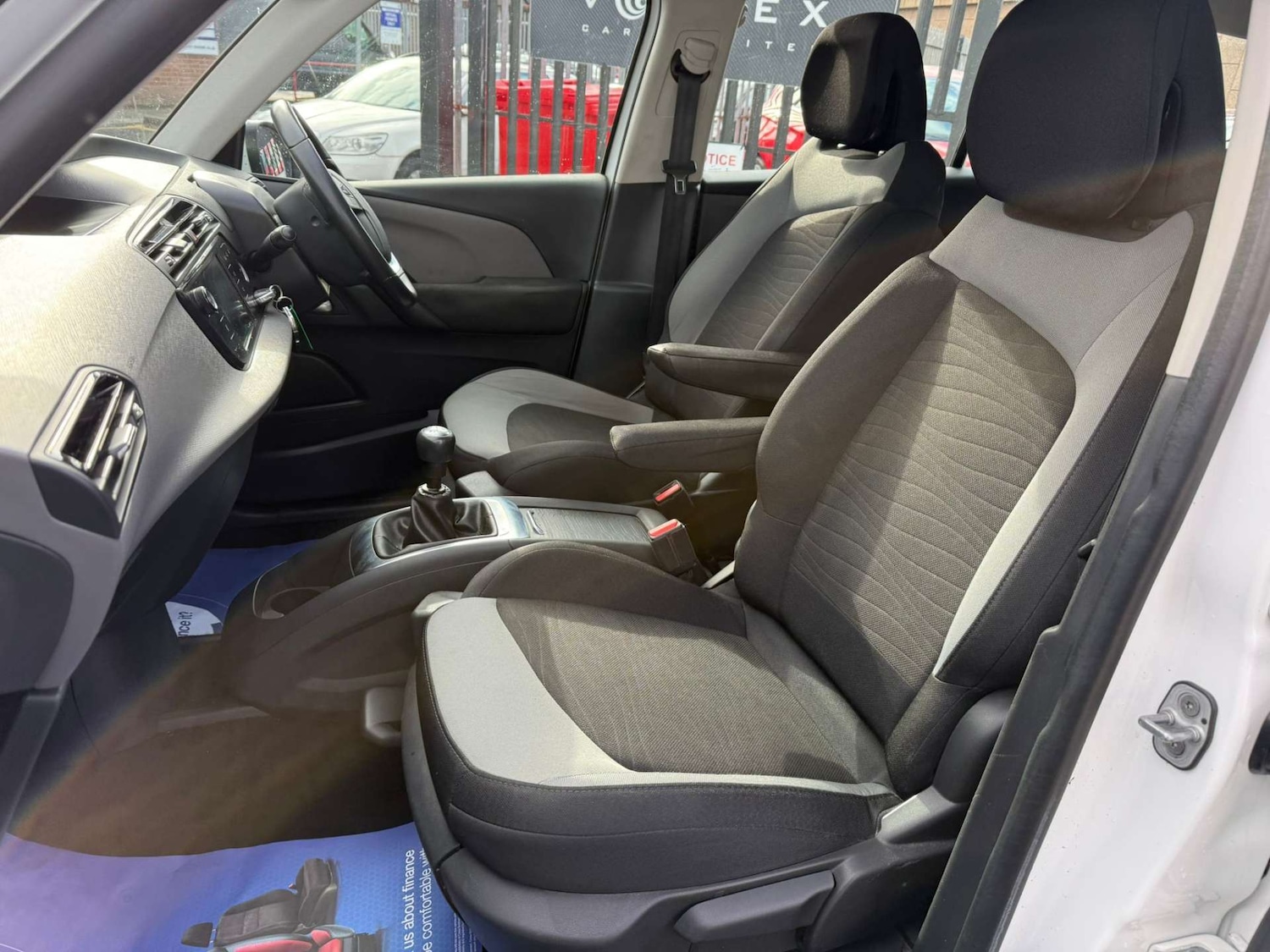 Used Citroen C4 Grand Picasso 2015 for sale - 76711676: Photo 19