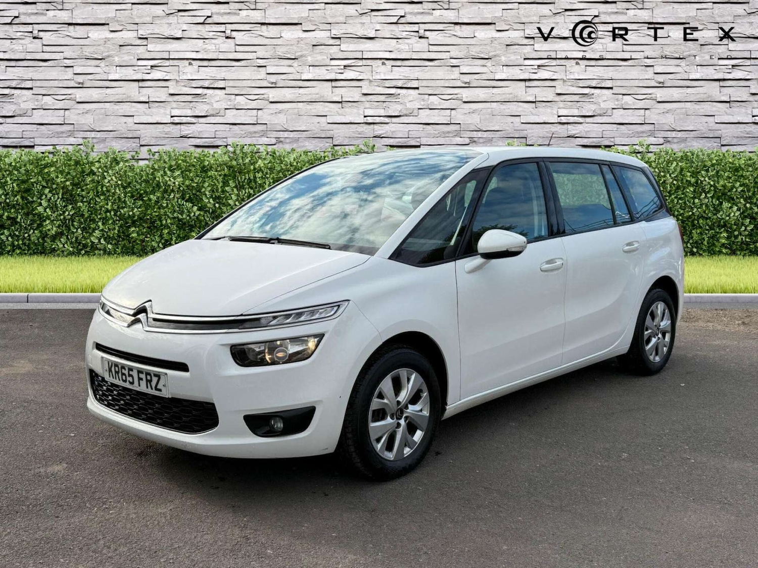 Used Citroen C4 Grand Picasso 2015 for sale - 76711676: Photo 2