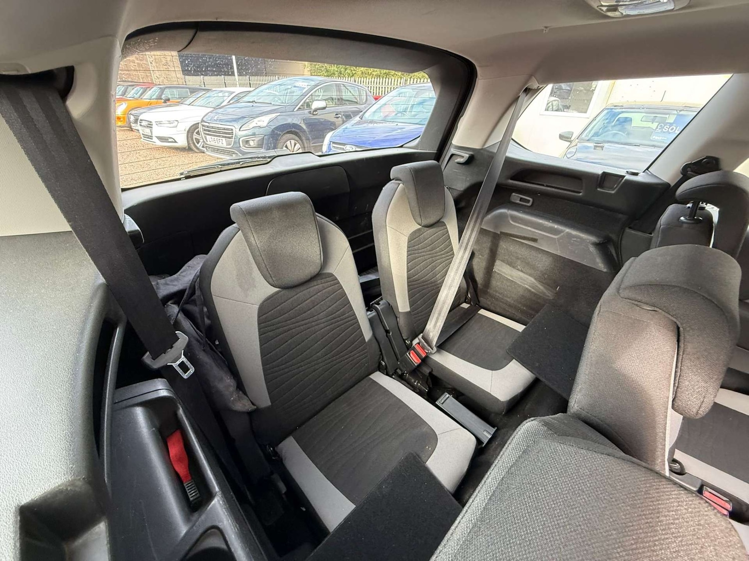 Used Citroen C4 Grand Picasso 2015 for sale - 76711676: Photo 24