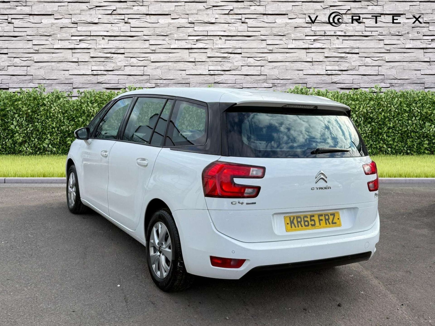 Used Citroen C4 Grand Picasso 2015 for sale - 76711676: Photo 4