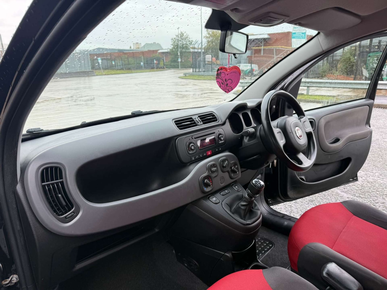 Used Fiat Panda 2015 for sale - 76601291: Photo 11