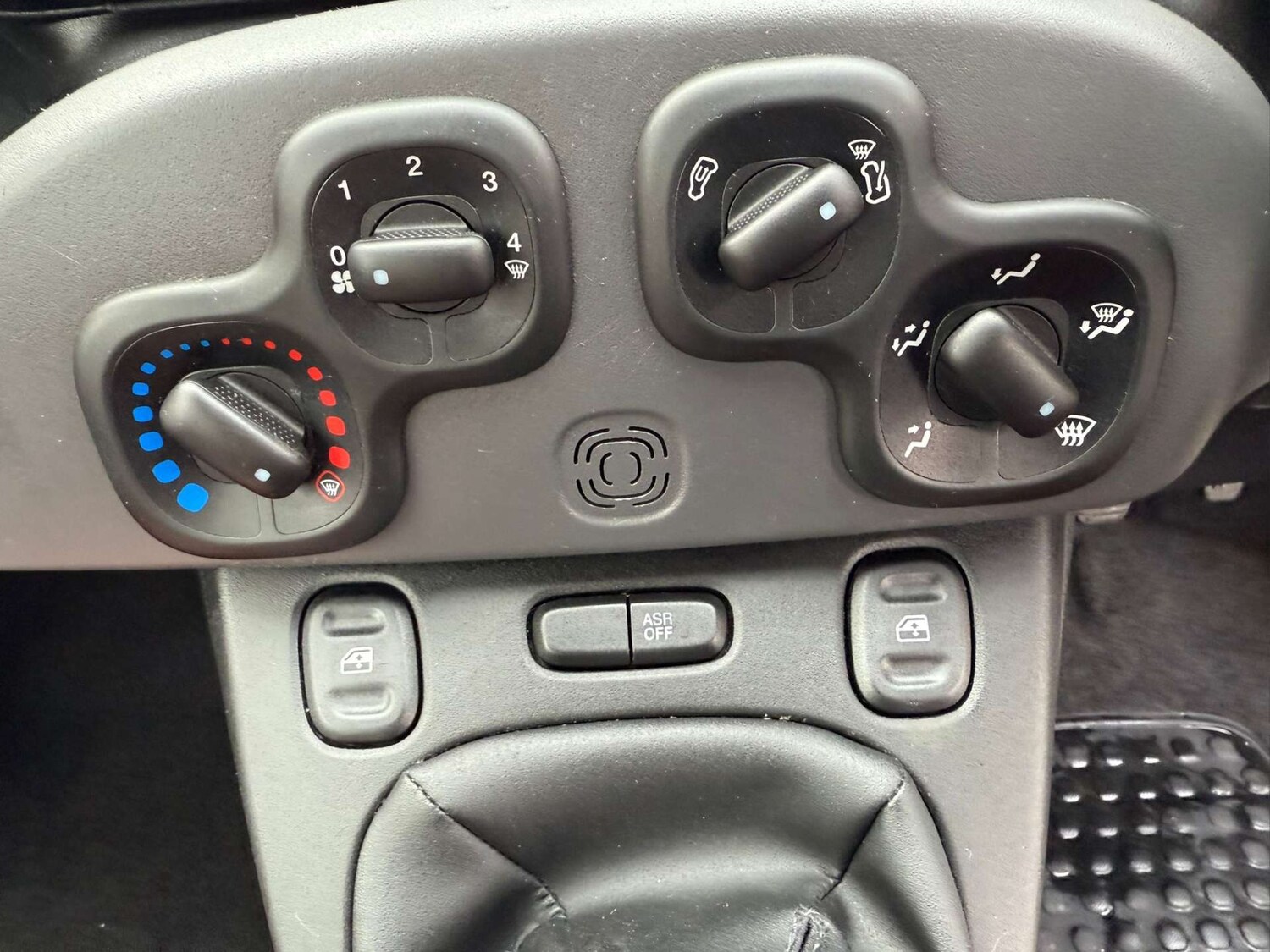 Used Fiat Panda 2015 for sale - 76601291: Photo 38