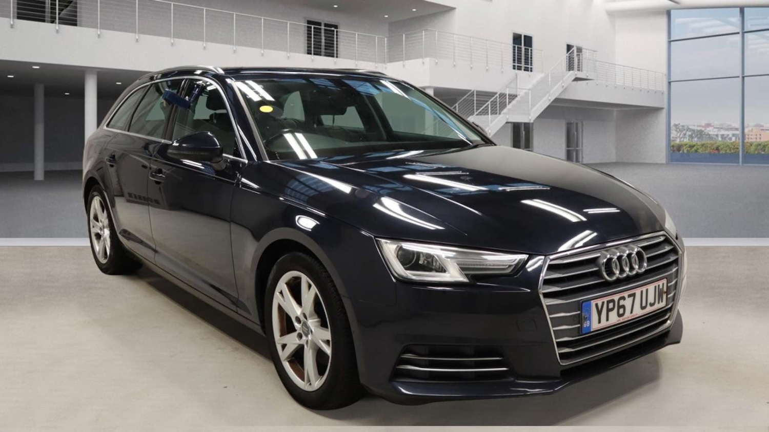 Used Audi A4 2017 for sale - 76959812: Photo 1