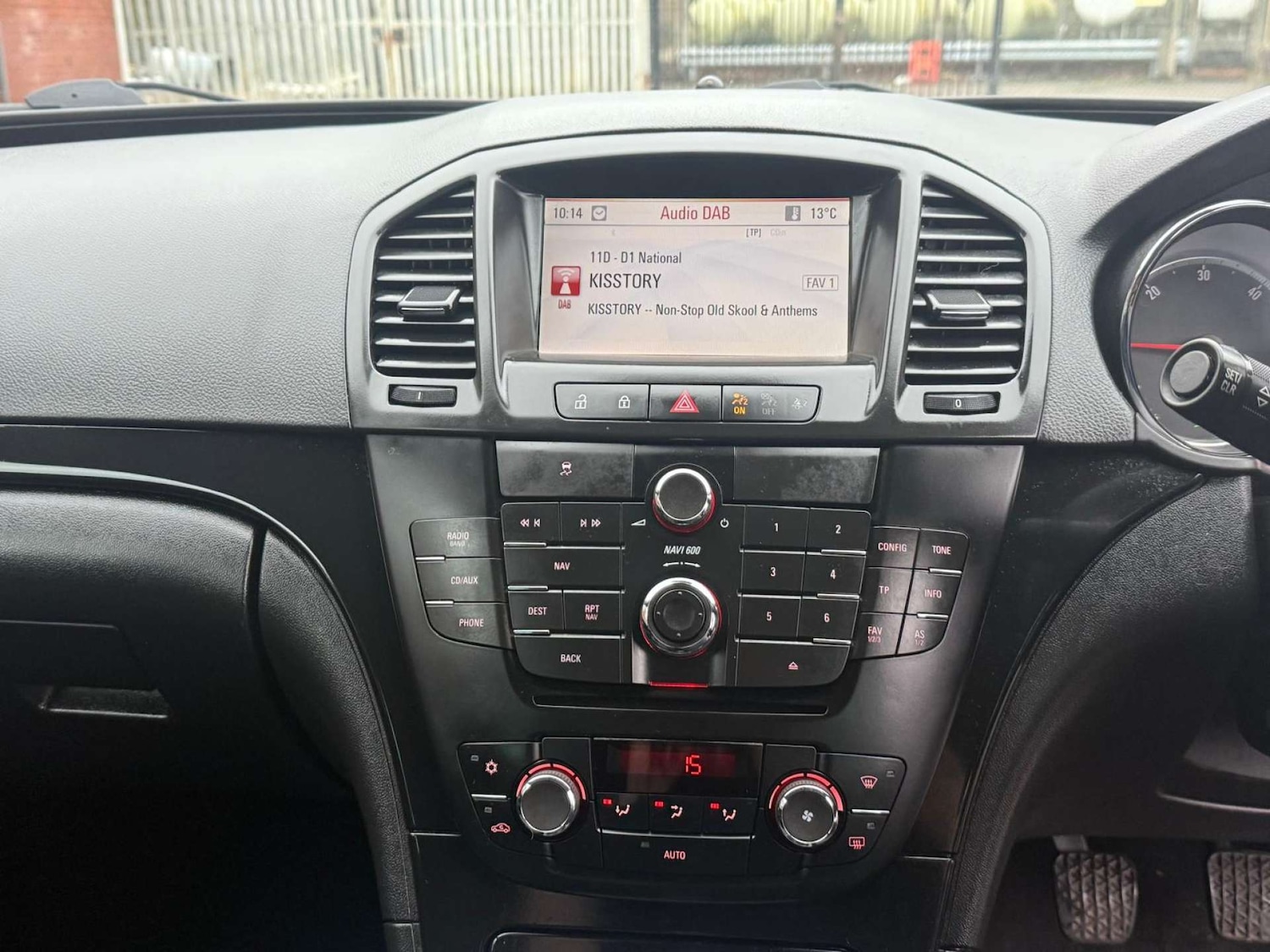 Used Vauxhall Insignia 2013 for sale - 76706737: Photo 14