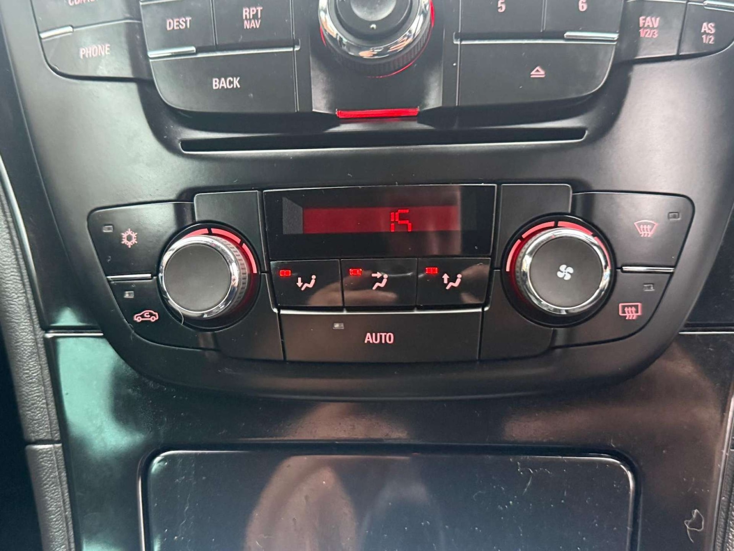 Used Vauxhall Insignia 2013 for sale - 76706737: Photo 39